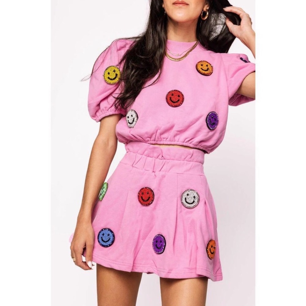 QUEEN OF SPARKLES Pink Smiley Patch Puff Sleeve Sweatshirt